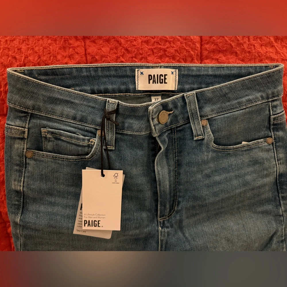 NWT PAIGE Women's Hoxton Slim High Rise Slim Leg Jeans - Picture 4 of 5